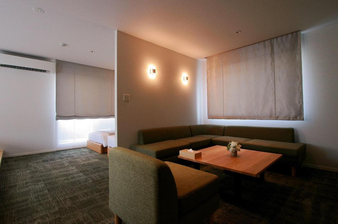 Grand Base Okayama Ekimae Aparthotel Ngoại thất bức ảnh