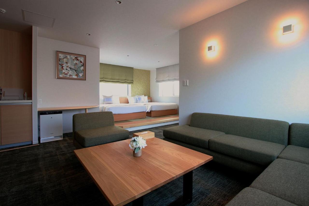 Grand Base Okayama Ekimae Aparthotel Ngoại thất bức ảnh