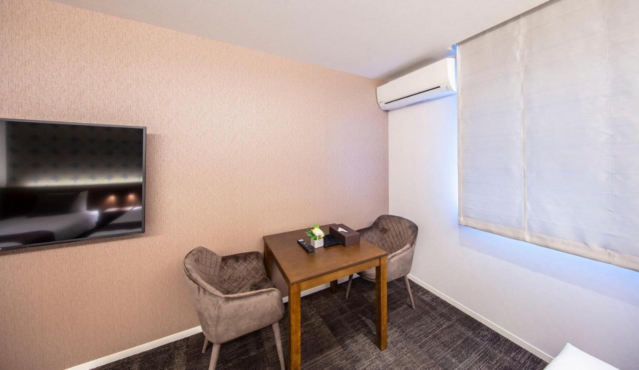 Grand Base Okayama Ekimae Aparthotel Ngoại thất bức ảnh